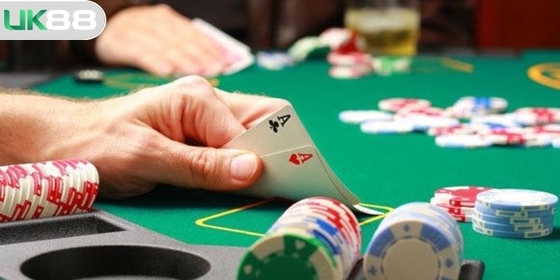 Luật chơi Poker chi tiết dành cho tân thủ